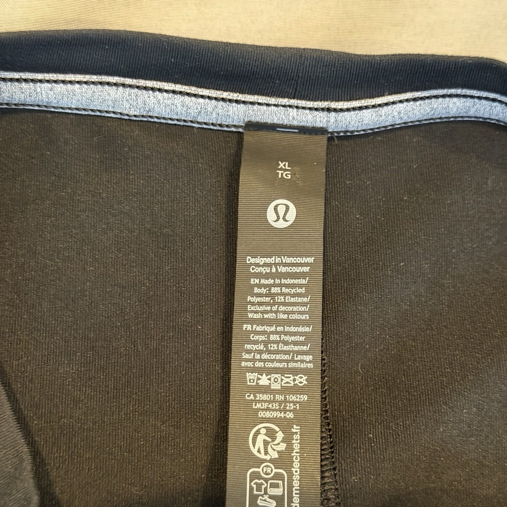 Lululemon Shirt Mens XLarge Black Short Sleeve Crewneck Casual Minimalist Tee - Picture 3 of 5